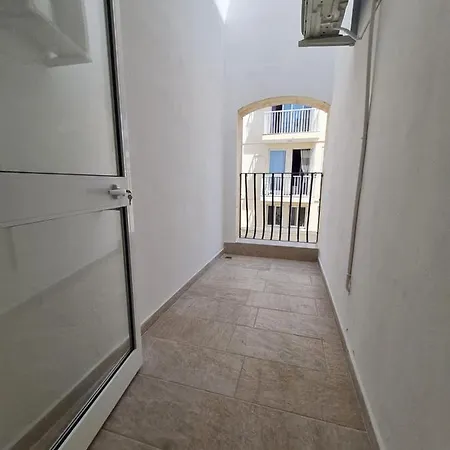 Walking Distance To Gzira Promenade, Tax Xbiex Promenade And Sliema Promenade * Ta Xbiex